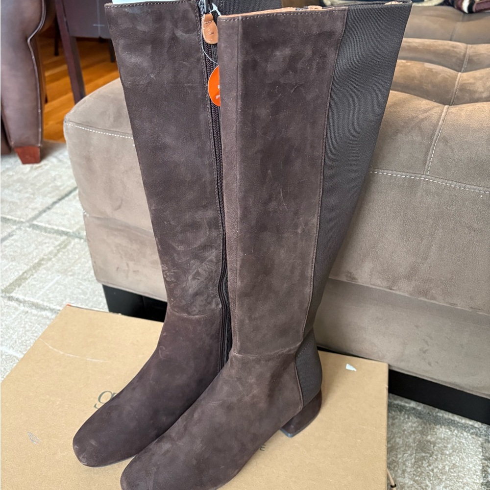 Kenneth Cole Dark Brown Knee-High Suede Boots with Elastic Panel